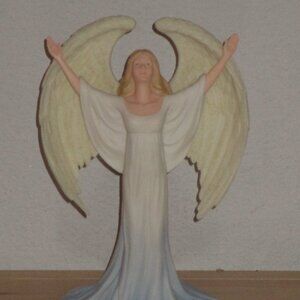 Vintage Resin Winged Angel With Hands Praying 7.5" Tall  Blue Base Brand New Box